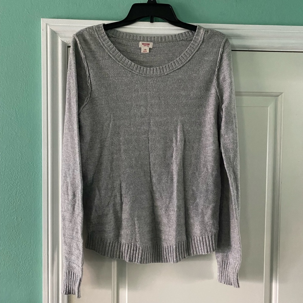 Gray sweater